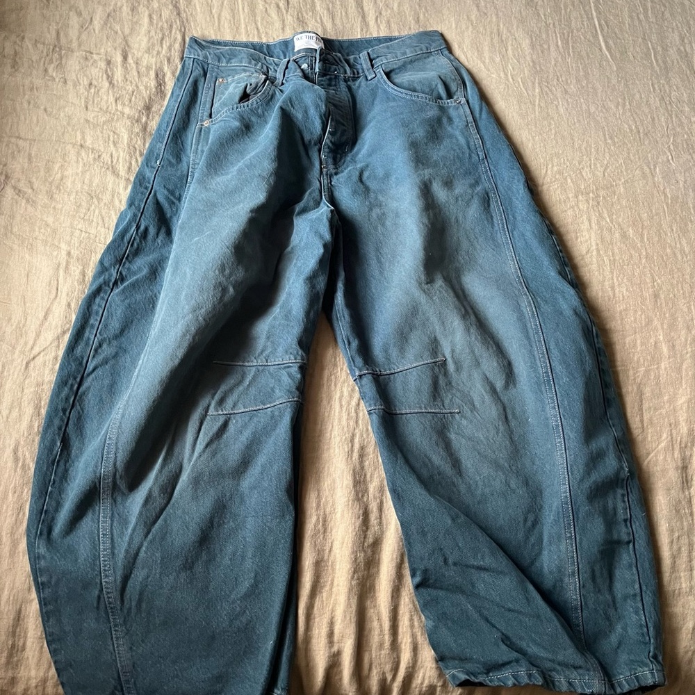 ON HOLD - FREE PEOPLE BARREL JEANS